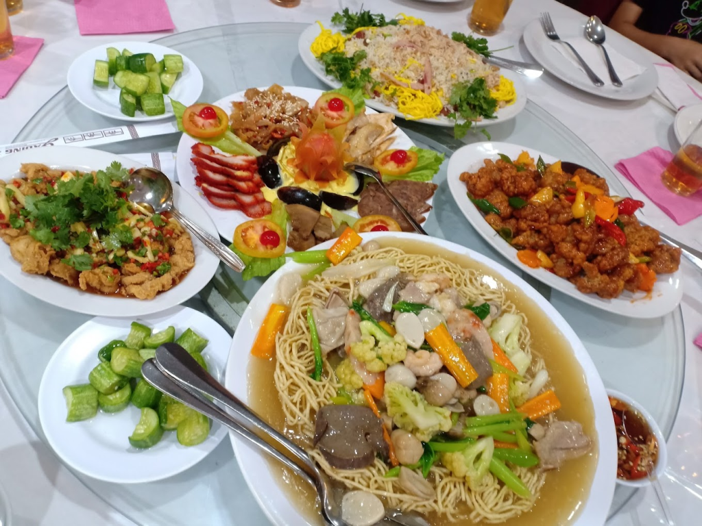 gading chinese food restaurant bandung